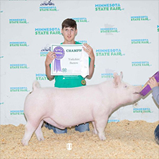 Sanders Showpigs Champions